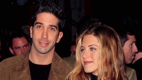 is rachel and ross dating in real life